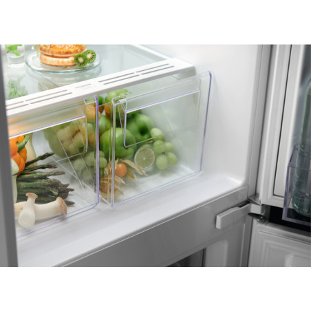 COMBI ELECTROLUX LNS5LE18S INTEGR.177CMS.