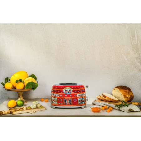 TOSTADOR SMEG SF01DGEU